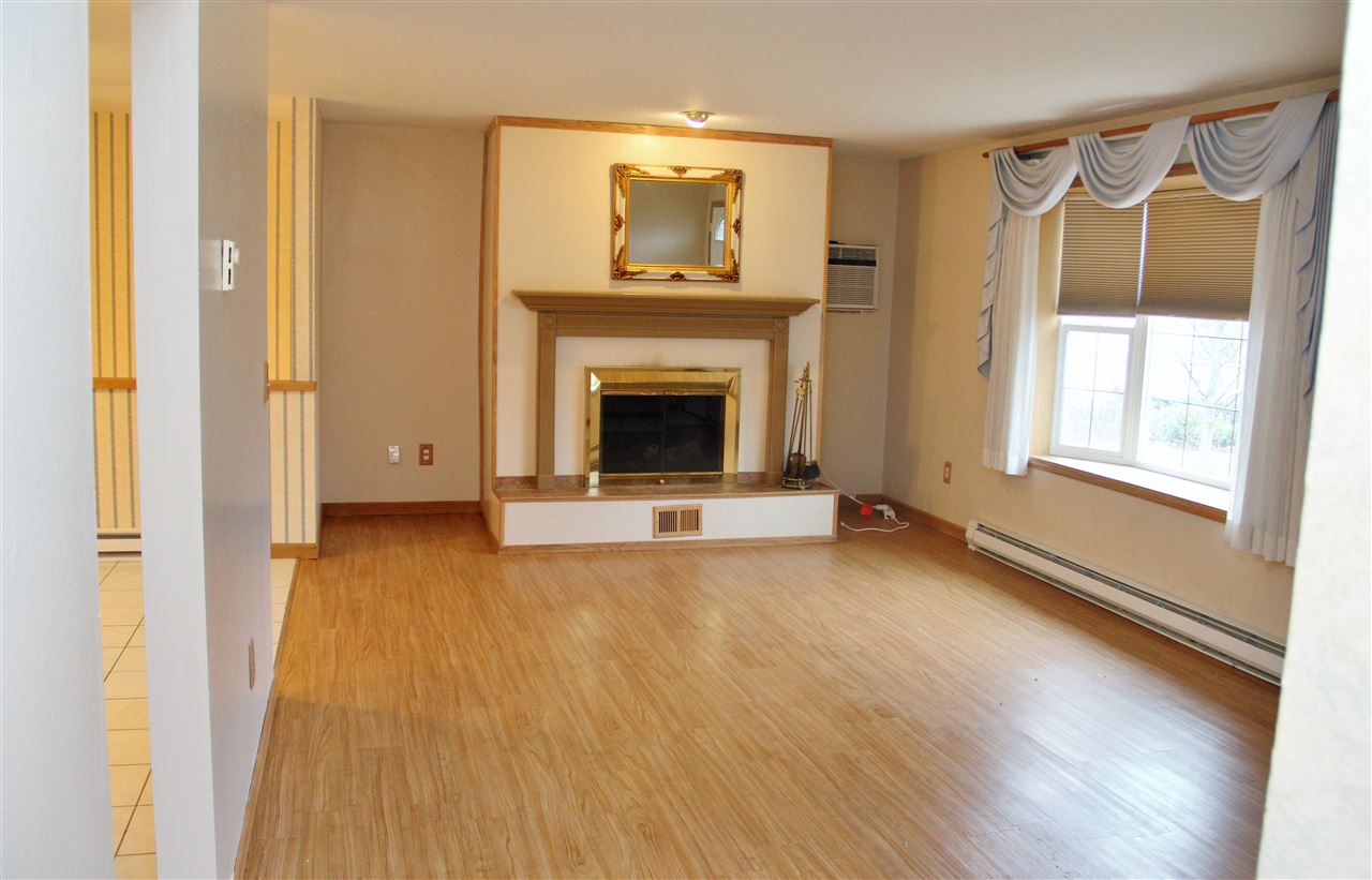 3508 South Bowdish Road Spokane Valley, WA 99206 - Photo 3 of 20 Gallery Image 3