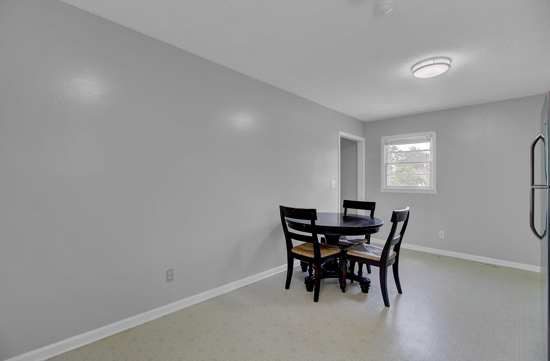 3619 Marshfield Road Johns Island, SC 29455 - Photo 10 of 29 9v3KaIwg