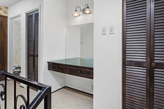 wooden floor in a empty room