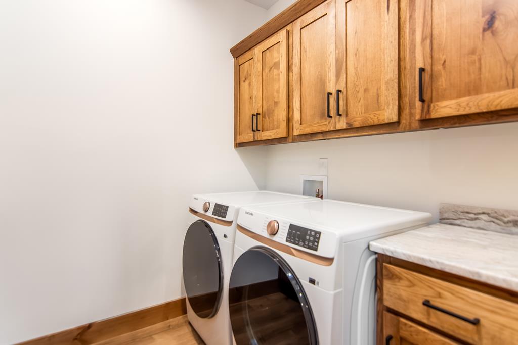 2468 Twisted Oak Road Talking Rock, GA 30175 - Photo 41 of 67 a utility room with dryer and washer