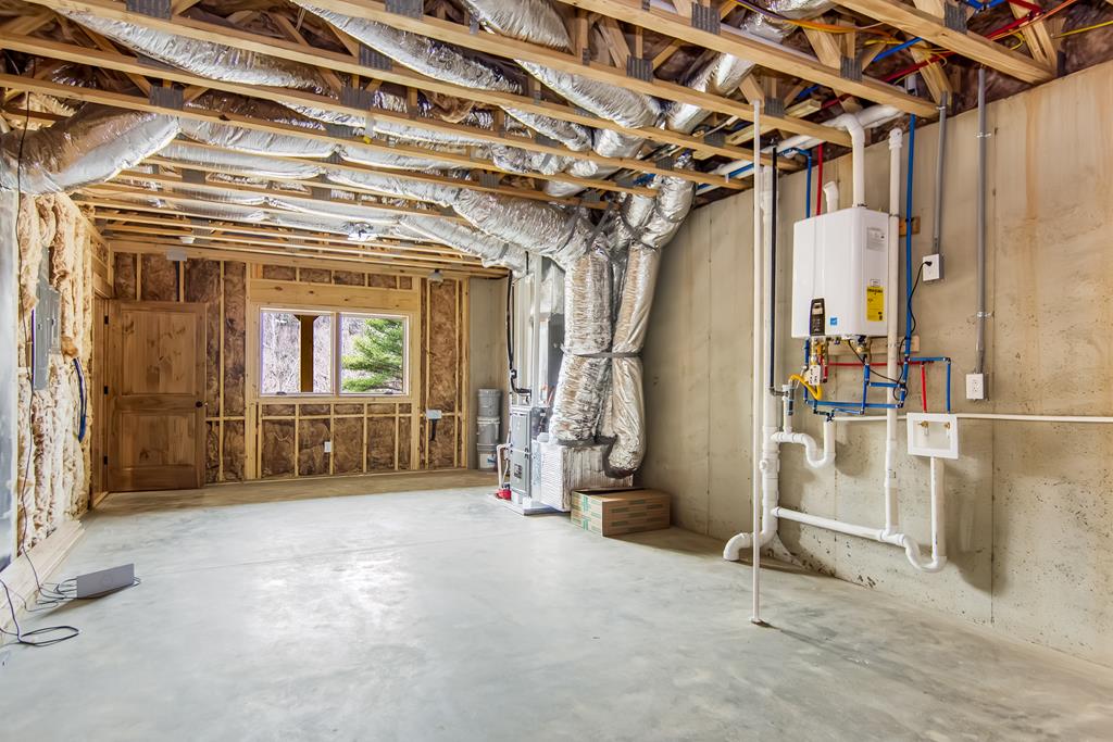 2468 Twisted Oak Road Talking Rock, GA 30175 - Photo 48 of 67 a view of an front door