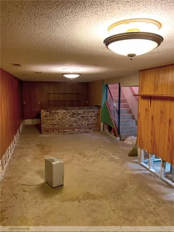 $199,500 | 1300 Cherokee Street, Leavenworth, KS 66048