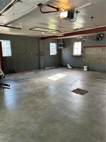 $199,500 | 1300 Cherokee Street, Leavenworth, KS 66048