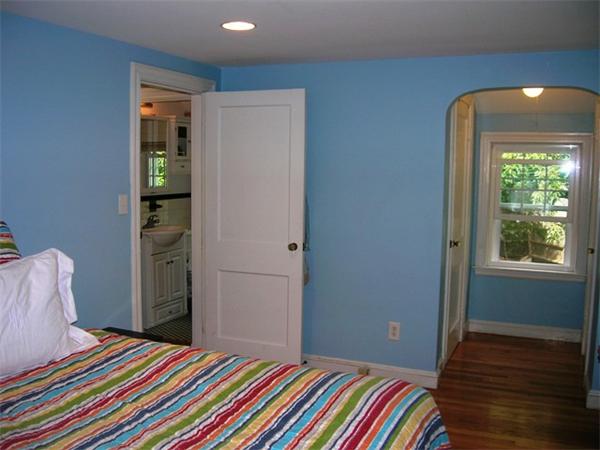 28 Parker Road Needham, MA 02494 - Photo 12 of 20