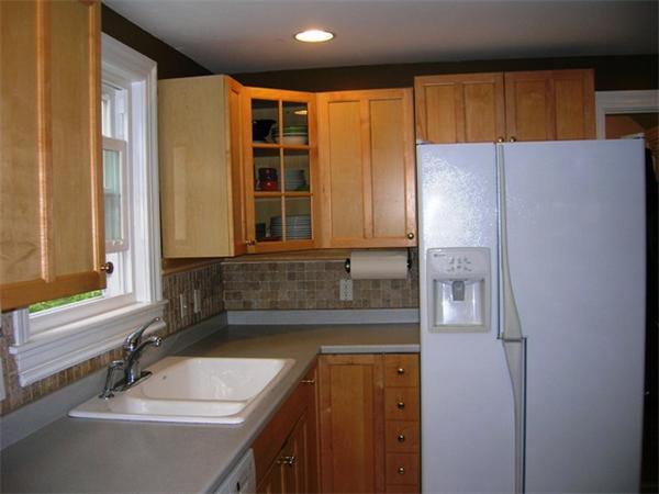 28 Parker Road Needham, MA 02494 - Photo 5 of 20