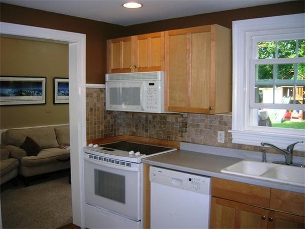 28 Parker Road Needham, MA 02494 - Photo 6 of 20