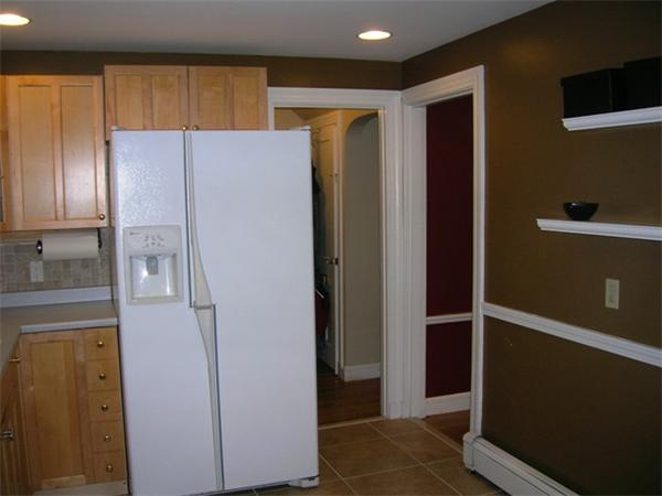 28 Parker Road Needham, MA 02494 - Photo 7 of 20