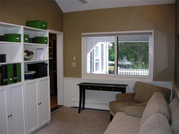 28 Parker Road Needham, MA 02494 - Photo 8 of 20
