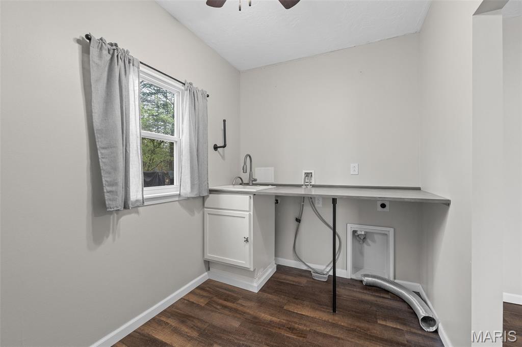 25111 Schuetzenground Road Warrenton, MO 63383 - Photo 19 of 47