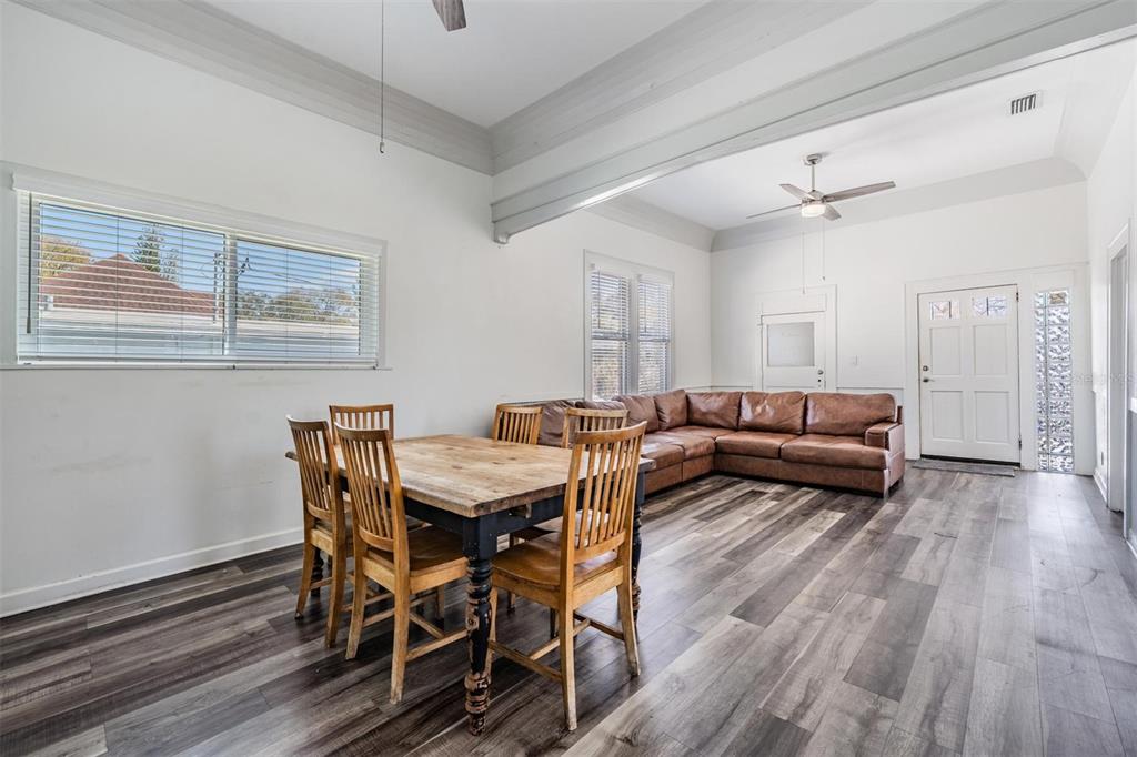 2319 West Aileen Street Tampa, FL 33607 - Photo 10 of 26 a living room with furniture and wooden floor