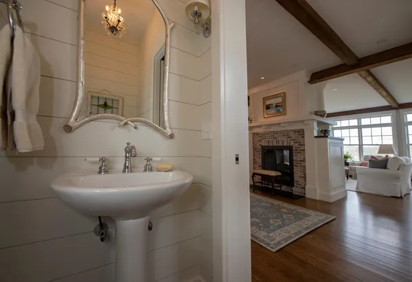 $1,649,000 | 68 Ridge Road, Ashland, NH 03217
