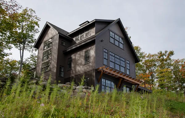 $1,649,000 | 68 Ridge Road, Ashland, NH 03217