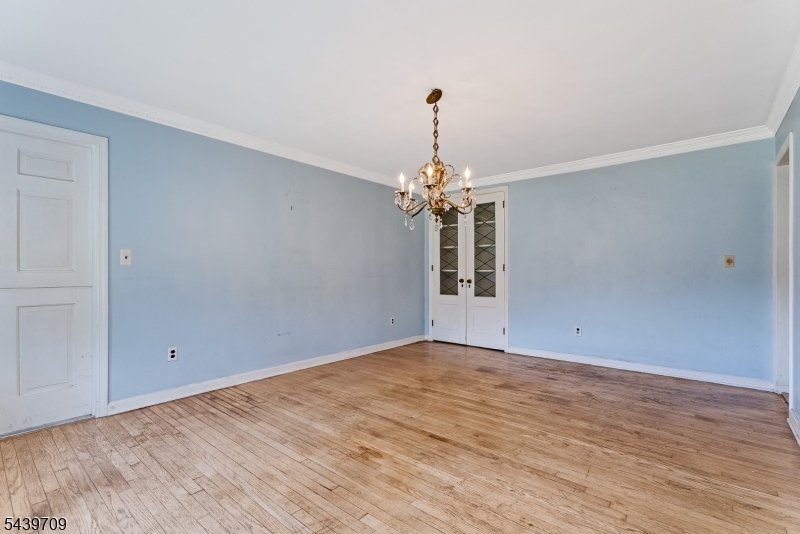 19 Yardley Road Mendham, NJ 07945 - Photo 13 of 41