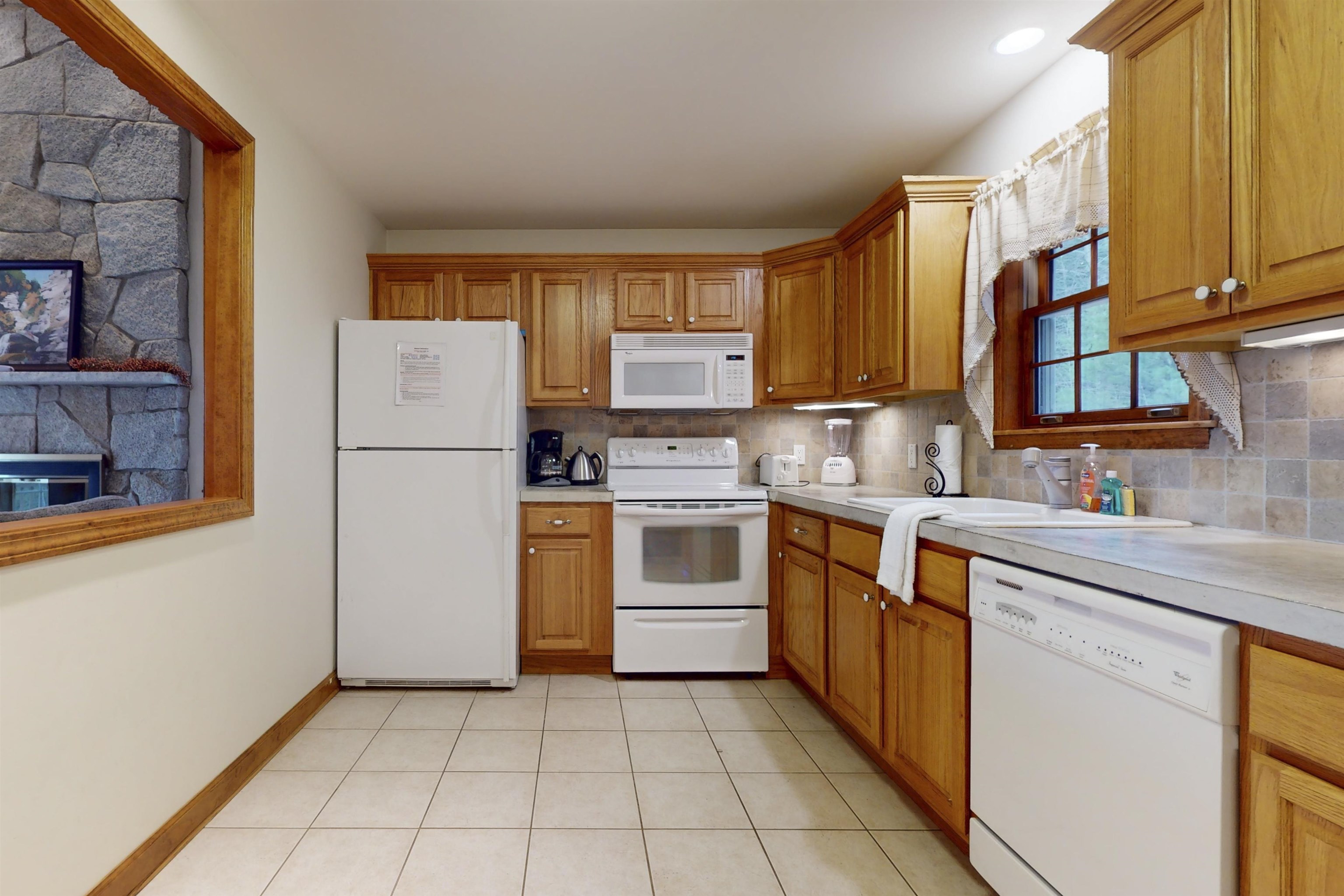 175 Hillside Road Springfield, VT 05156 - Photo 12 of 29