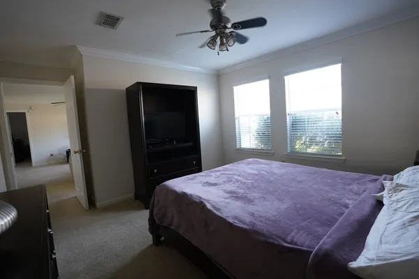 $2,250 | 3002 Carmel Street, Houston, TX 77091