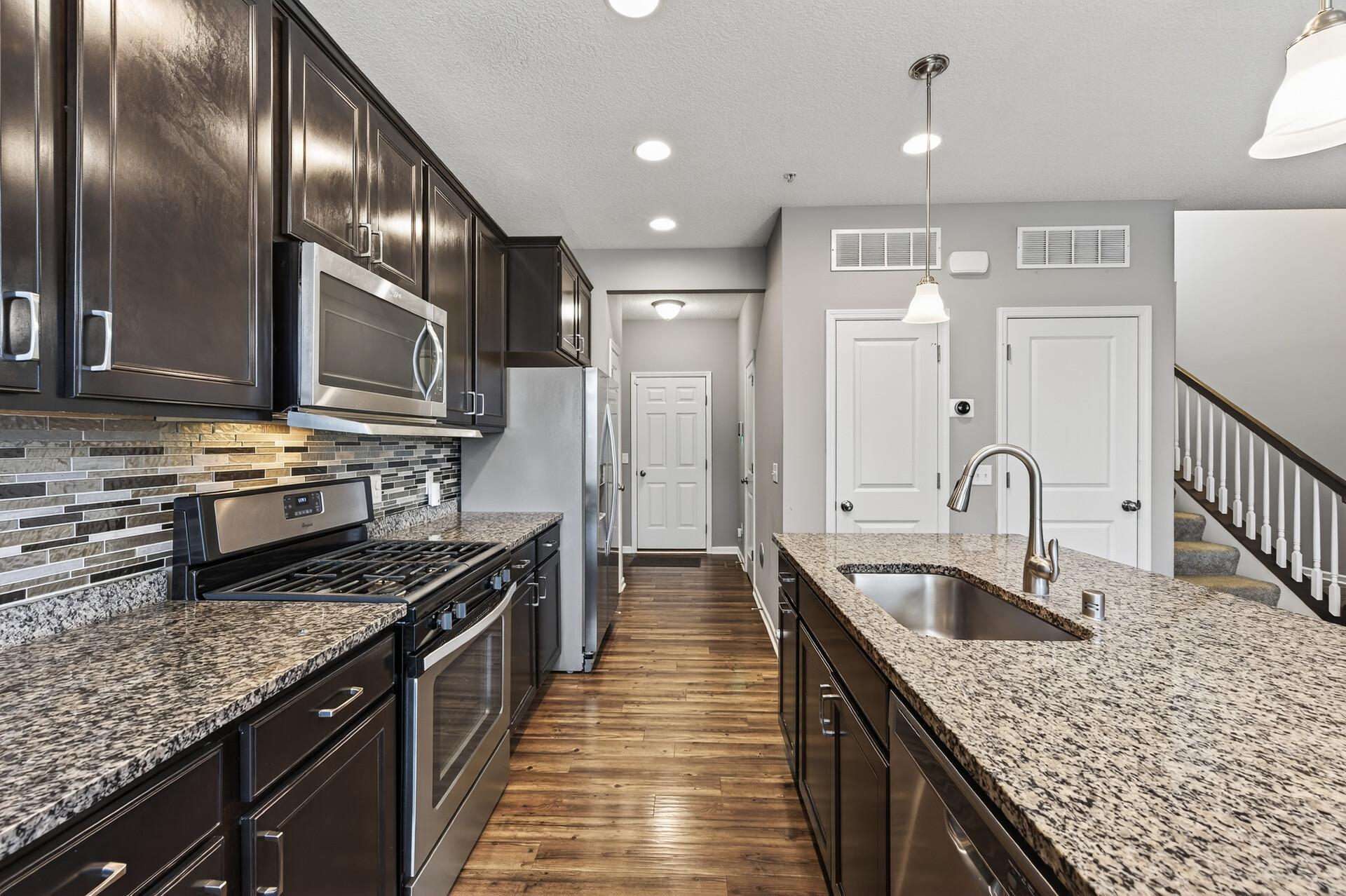 6947 Archer Trail Inver Grove Heights, MN 55077 - Photo 14 of 45