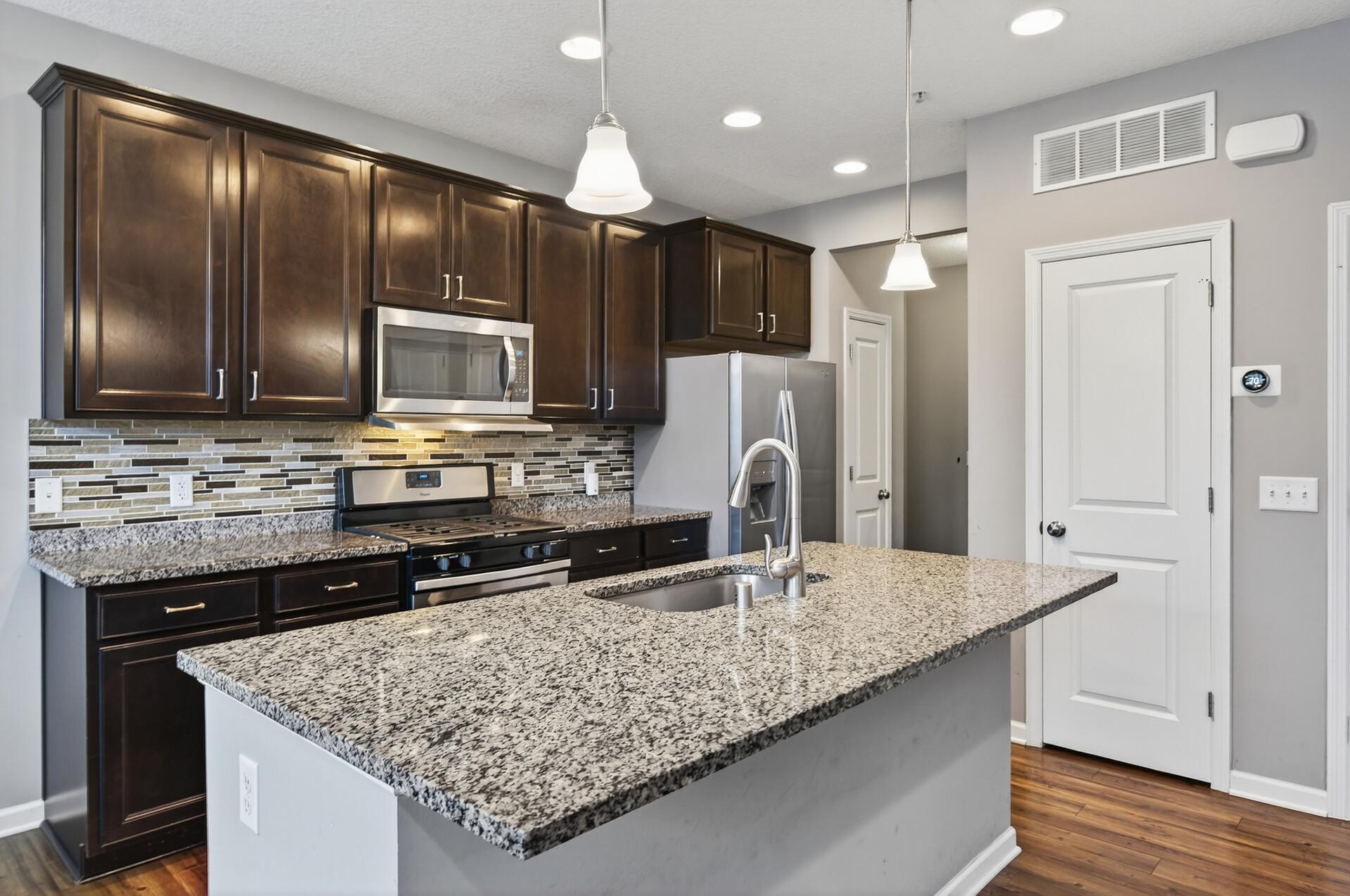 6947 Archer Trail Inver Grove Heights, MN 55077 - Photo 15 of 45