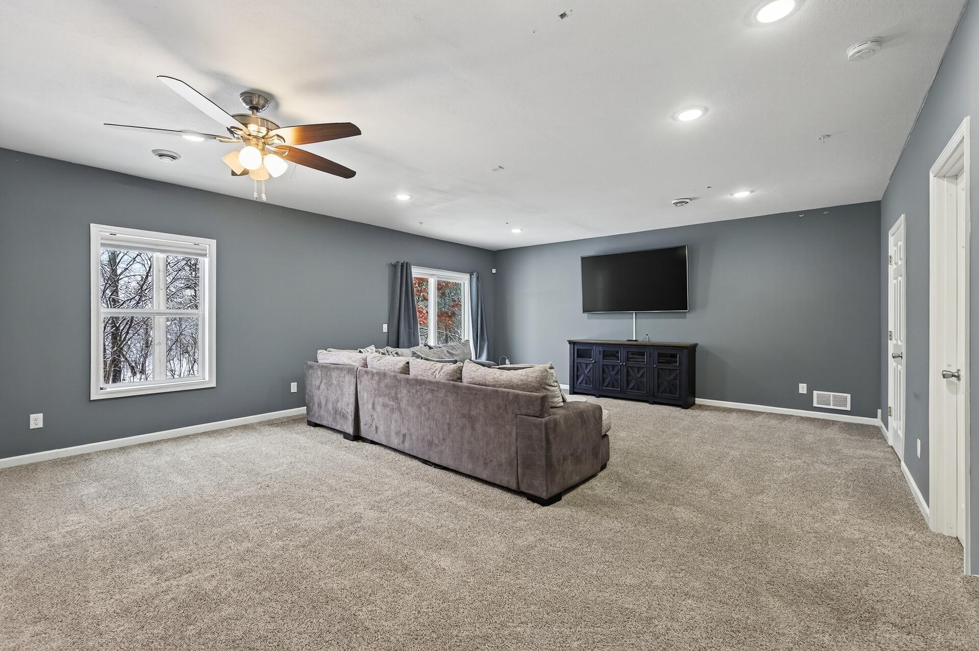 6947 Archer Trail Inver Grove Heights, MN 55077 - Photo 28 of 45