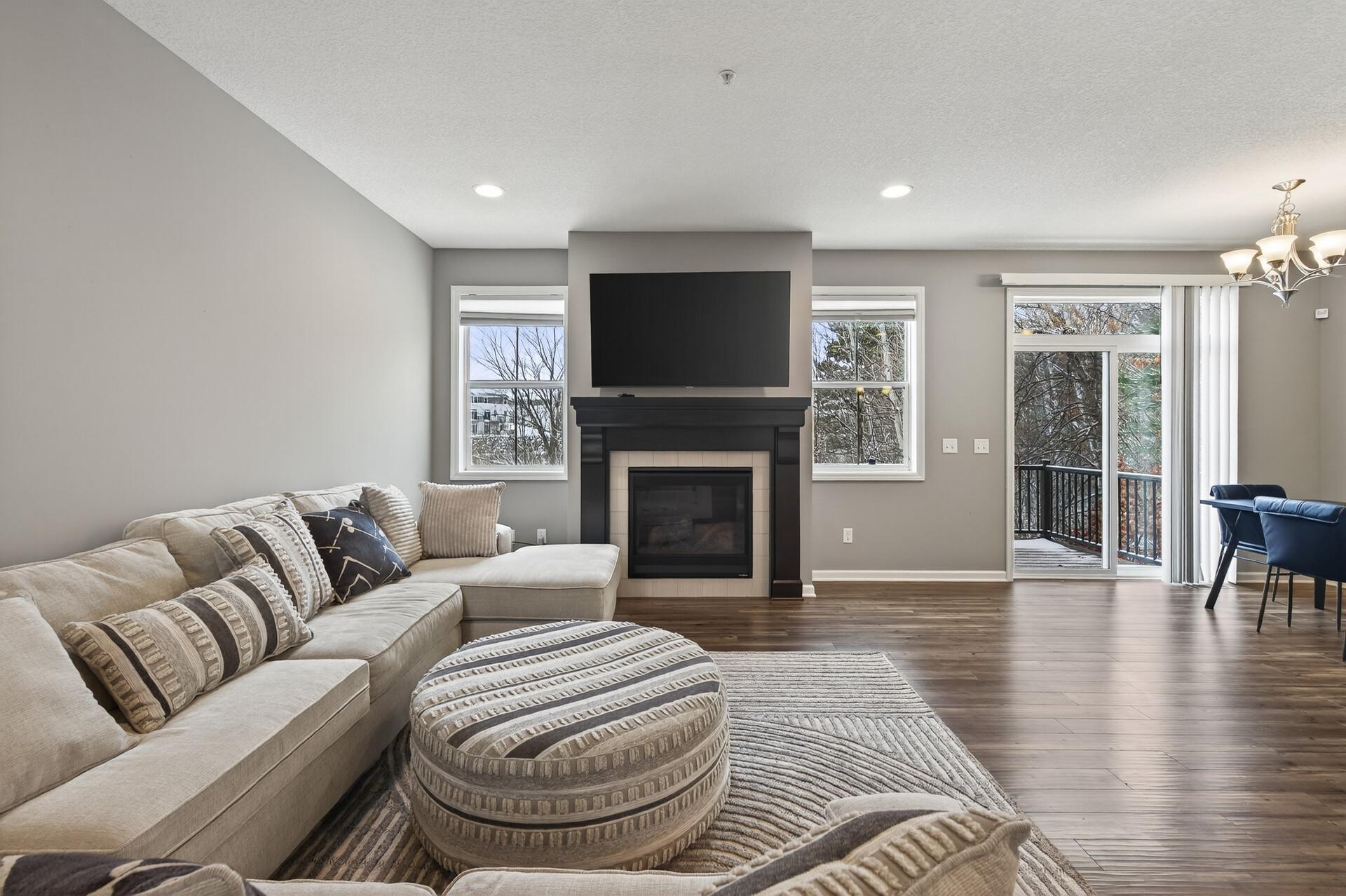 6947 Archer Trail Inver Grove Heights, MN 55077 - Photo 7 of 45