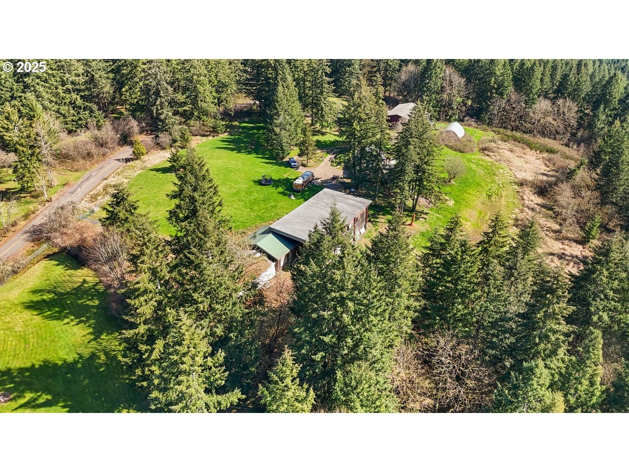 31958 Southwest JP W Road Scappoose, OR 97056 - Photo 23 of 48 Gallery Image 23