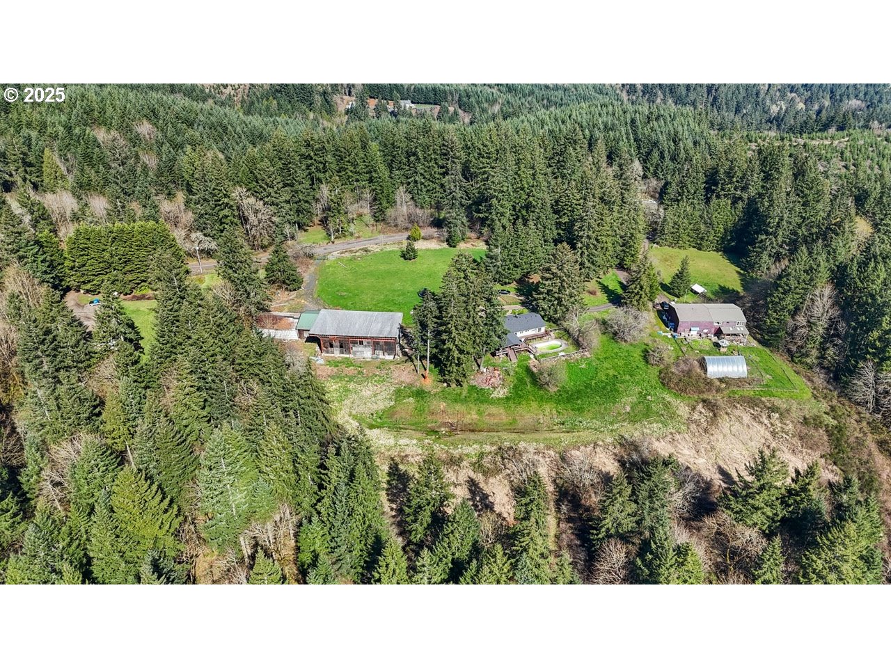 31958 Southwest JP W Road Scappoose, OR 97056 - Photo 27 of 48 Gallery Image 27