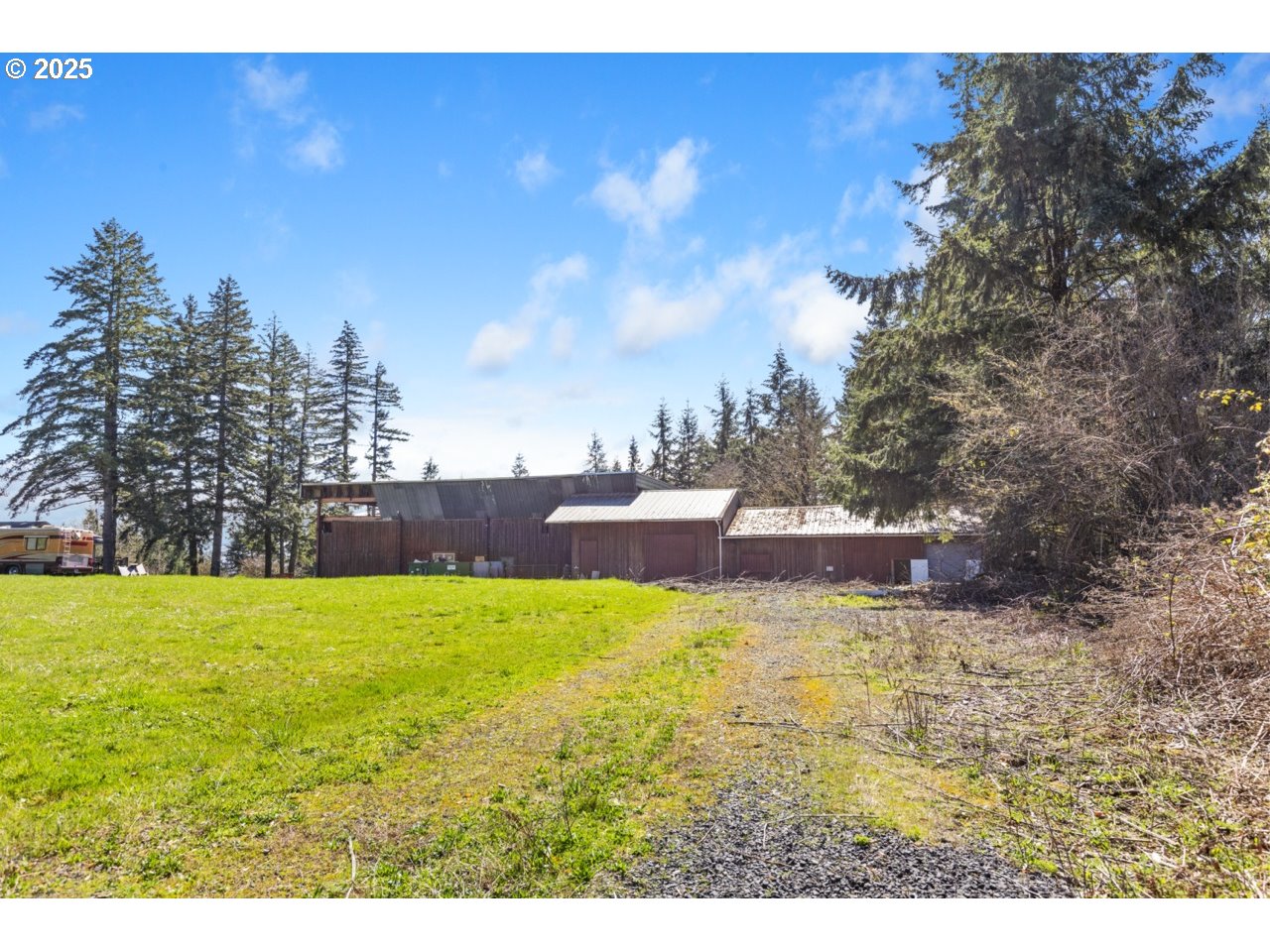 31958 Southwest JP W Road Scappoose, OR 97056 - Photo 47 of 48 Gallery Image 47