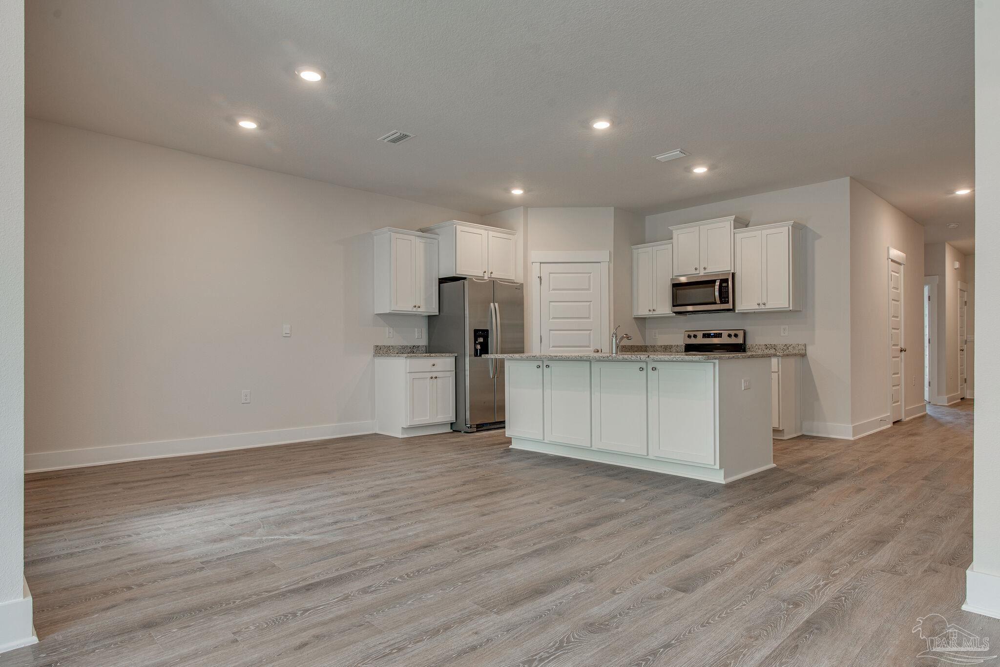 5833 Danbury Boulevard Pace, FL 32571 - Photo 9 of 30