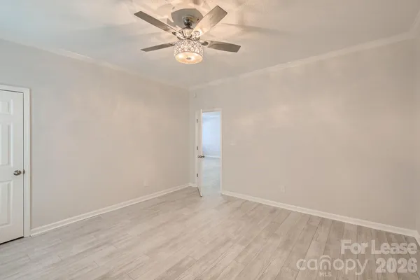 $1,699 | 106 South Dalton Street, Gastonia, NC 28052