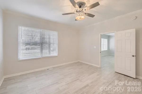 $1,699 | 106 South Dalton Street, Gastonia, NC 28052