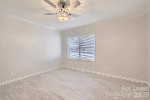 $1,699 | 106 South Dalton Street, Gastonia, NC 28052