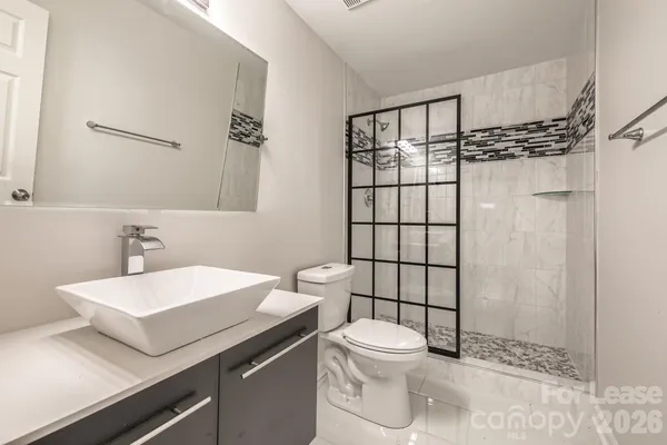 $1,699 | 106 South Dalton Street, Gastonia, NC 28052