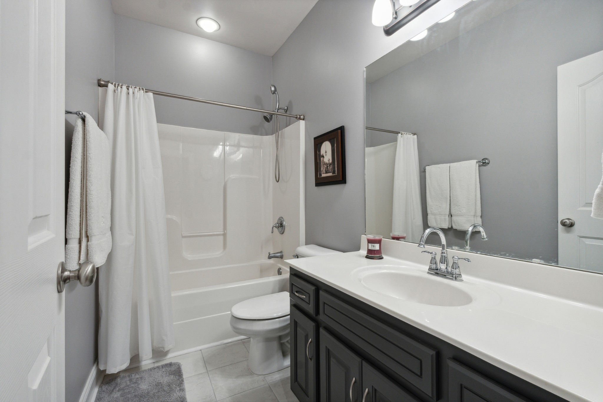 1014 Rhett Place Lebanon, TN 37087 - Photo 16 of 26 Common bathroom