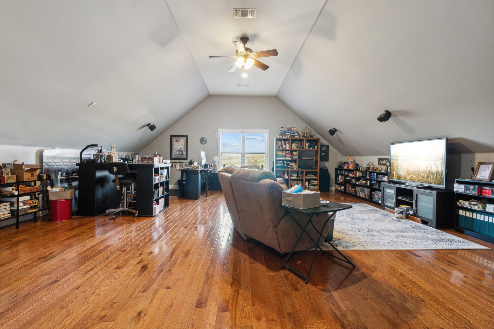 1014 Rhett Place Lebanon, TN 37087 - Photo 20 of 26 HUGE flex space/bonus room