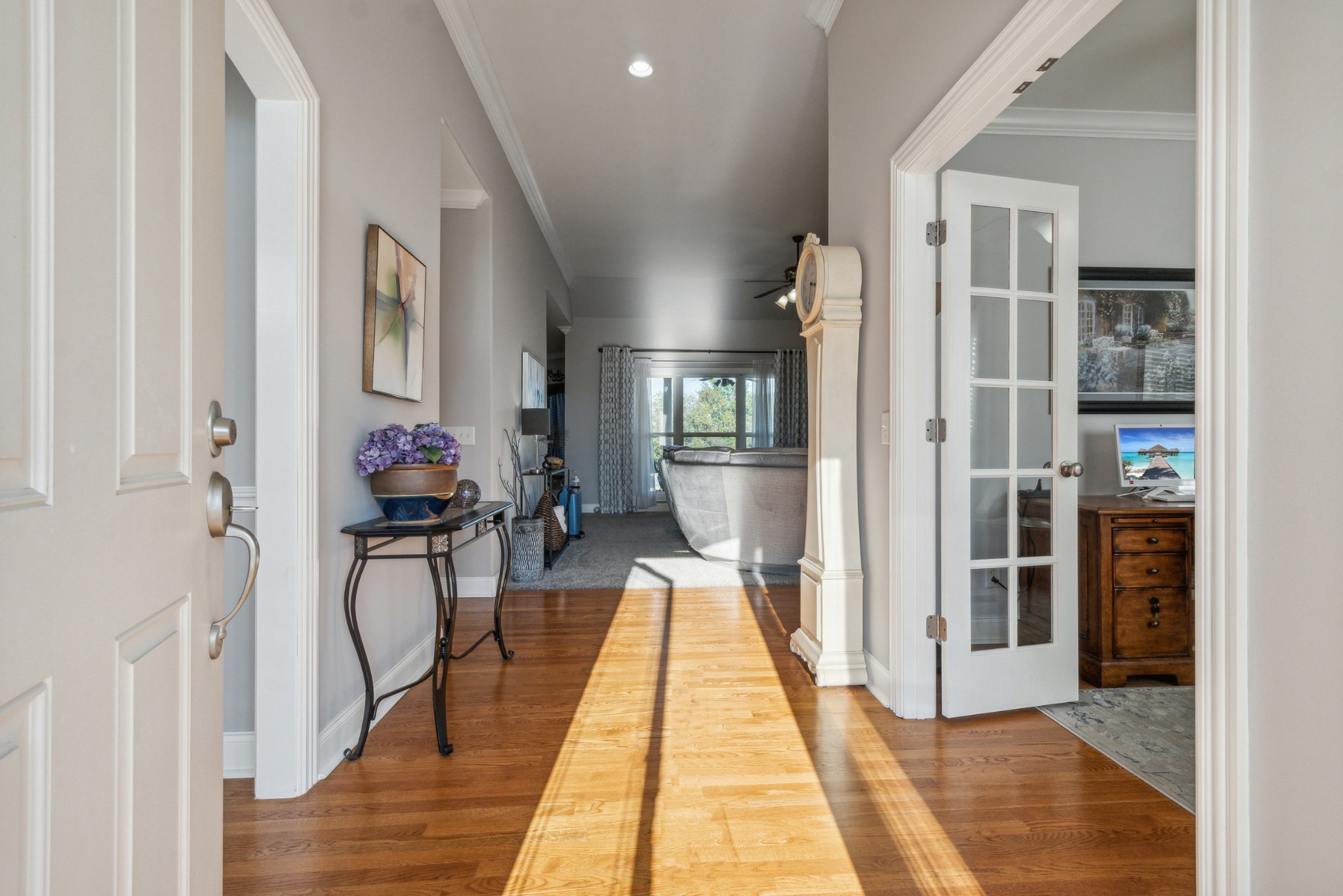 1014 Rhett Place Lebanon, TN 37087 - Photo 4 of 26 Beautiful entry way with gleaming hardwood floors