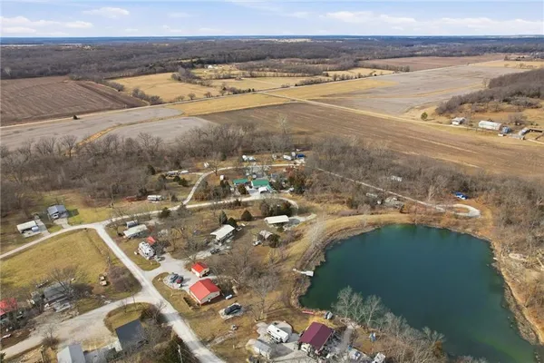 $9,200 | 34 Oakdale Court, Linn Valley, KS 66040