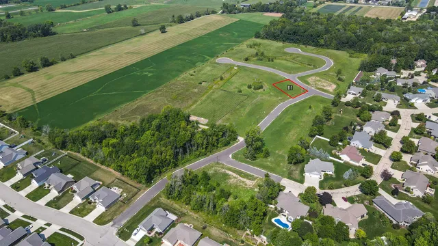 $75,800 | Winnipeg Street, Unit 111, Menasha, WI 54952