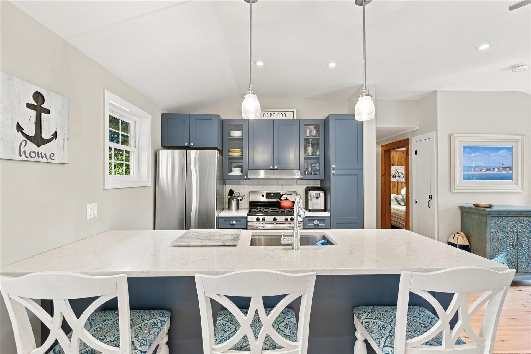 19 Joe Lincoln Road West Harwich, MA 02671 - Photo 9 of 32 12-19_Joe_Lincoln_Rd_West_Harwich_MA_411
