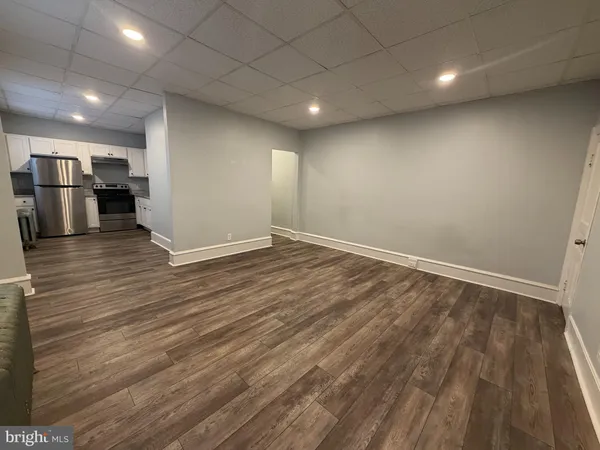 $1,325 | 1429 North Clayton Street, Unit 2, Wilmington, DE 19806