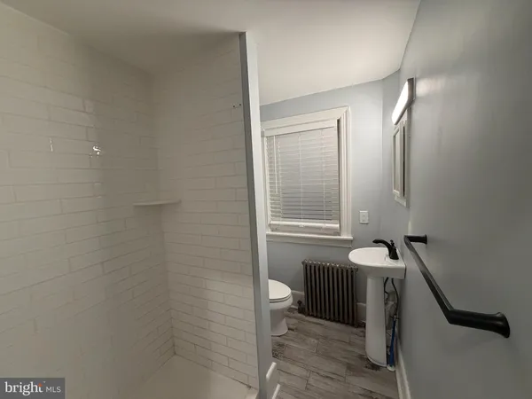 $1,325 | 1429 North Clayton Street, Unit 2, Wilmington, DE 19806