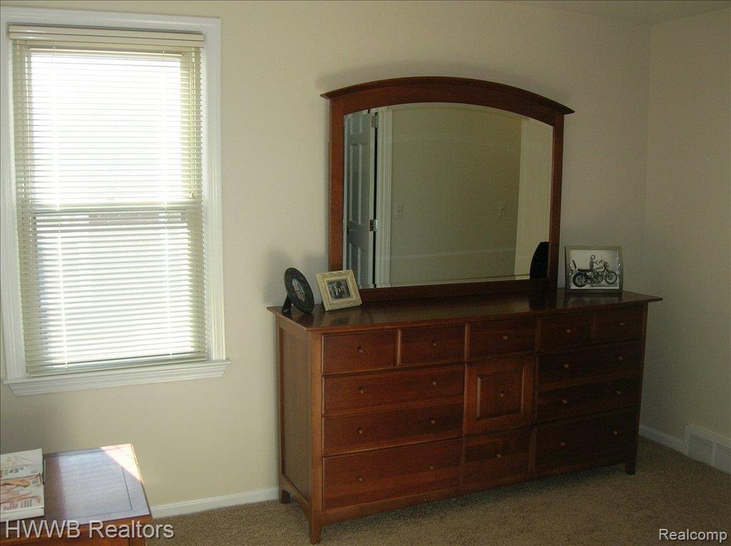 1777 Sheffield Road Birmingham, MI 48009 - Photo 11 of 16 Sitting room off the master