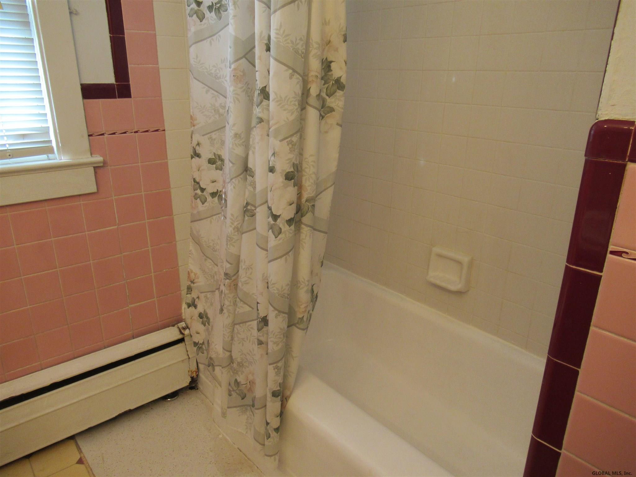 10 Knickerbocker Road Scotia, NY 12302 - Photo 14 of 30 Photo 14