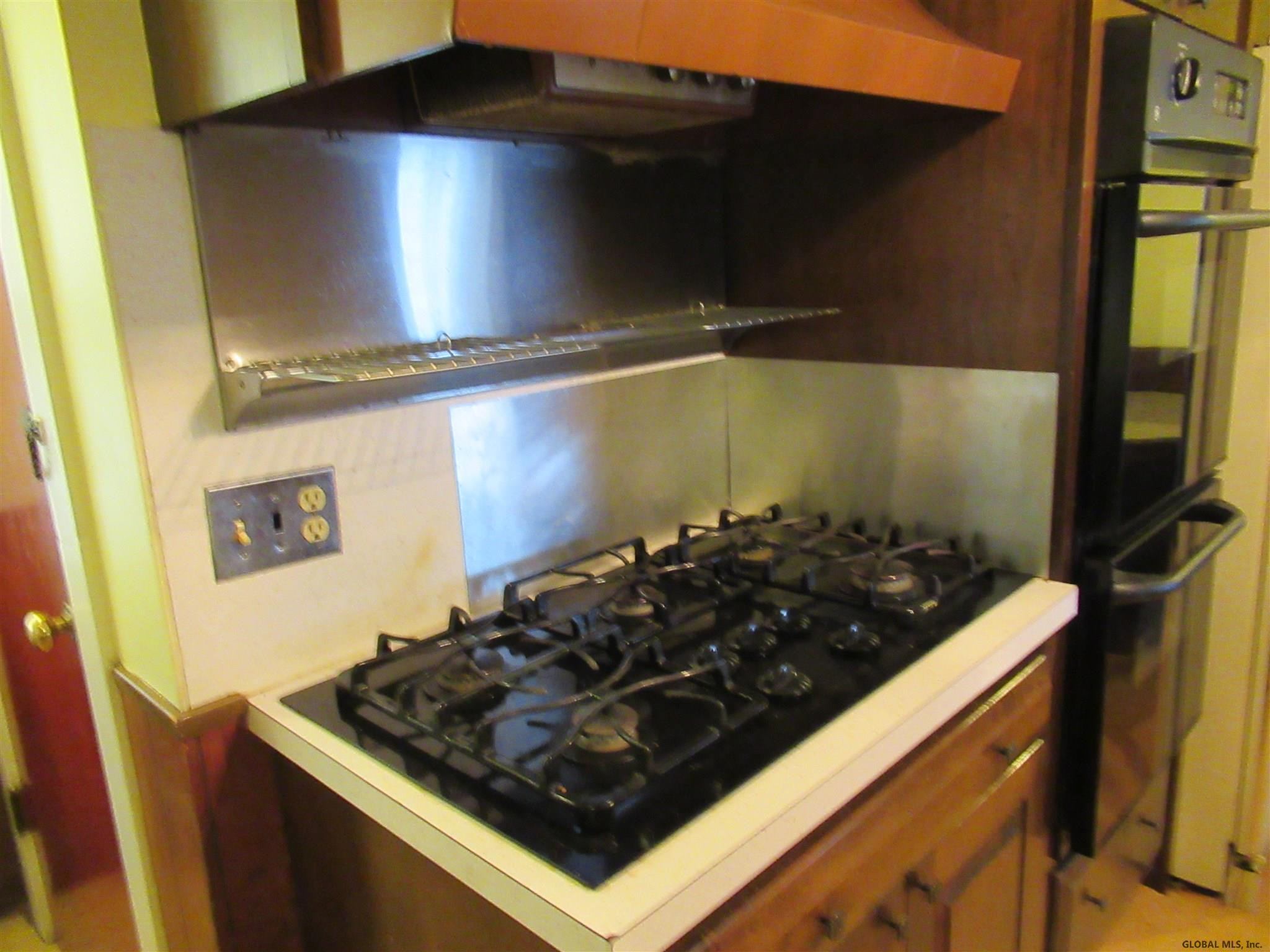 10 Knickerbocker Road Scotia, NY 12302 - Photo 6 of 30 Photo 6