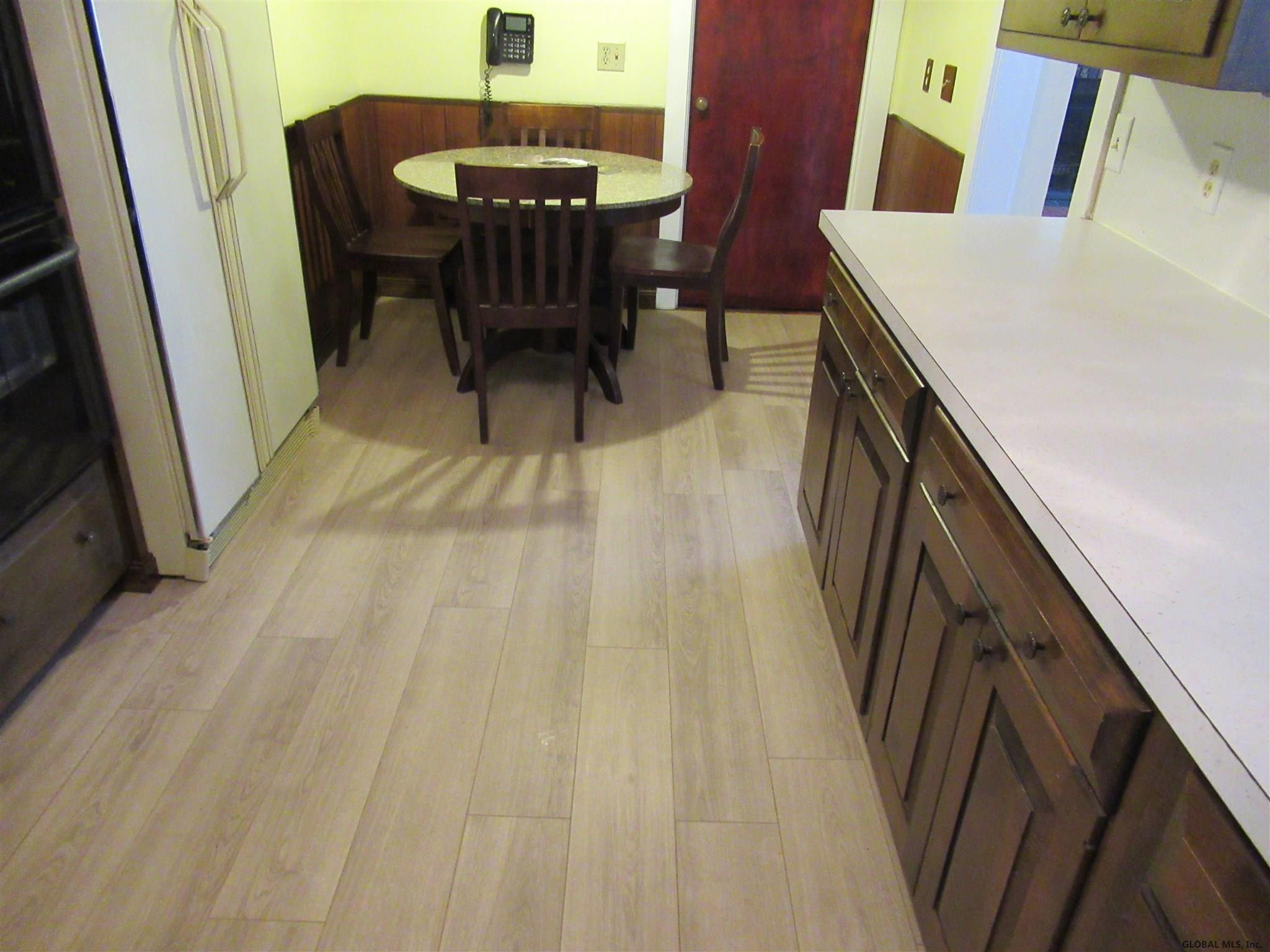 10 Knickerbocker Road Scotia, NY 12302 - Photo 7 of 30 Photo 7