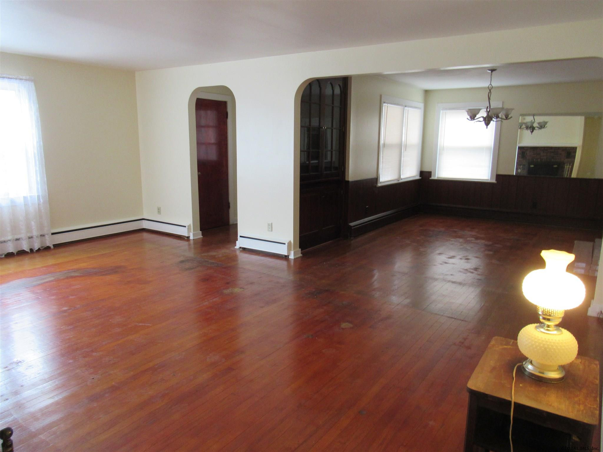 10 Knickerbocker Road Scotia, NY 12302 - Photo 8 of 30 Photo 8