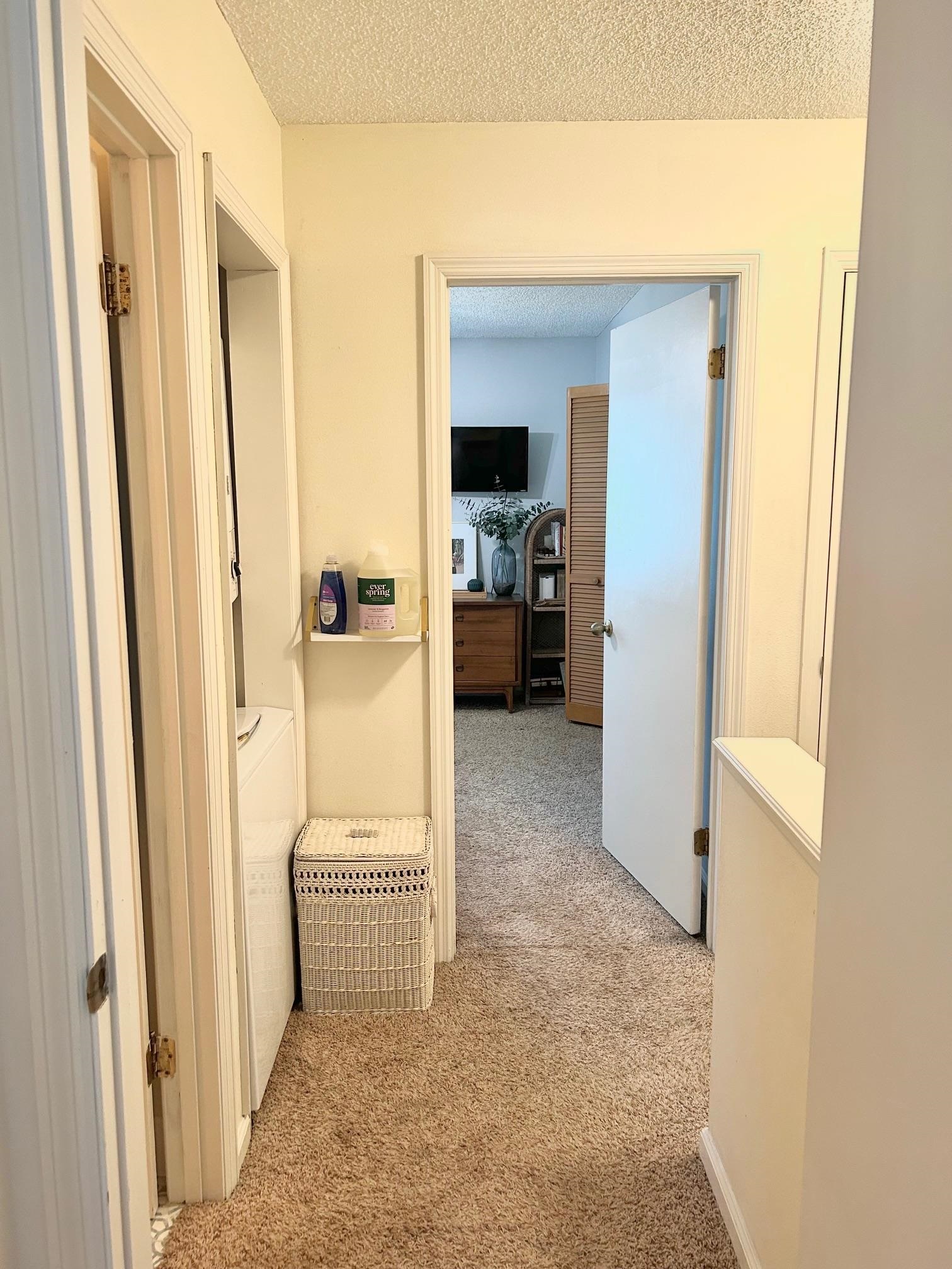 4 Moultrie Creek Circle St. Augustine, FL 32086 - Photo 50 of 55 a view of a livingroom with furniture and front door