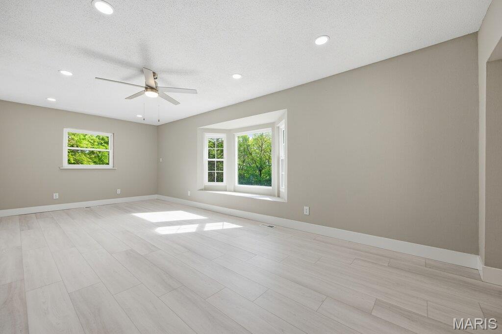 6230 Antire Road High Ridge, MO 63049 - Photo 5 of 23