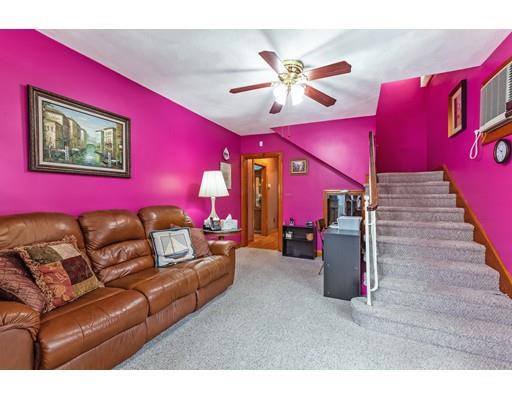 17 Vogel Street Boston, MA 02132 - Photo 10 of 21