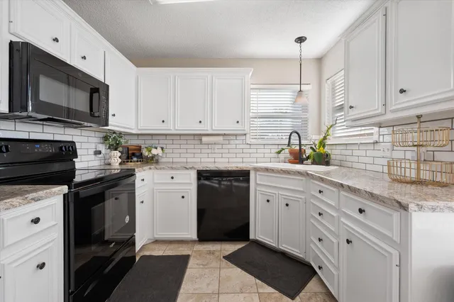 $199,000 | 8907 Dixon Avenue, Lubbock, TX 79423