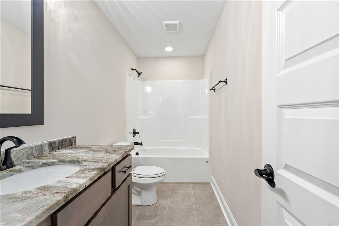 2453 Ridgecrest Drive Auburn, AL 36832 - Photo 13 of 28 Gallery Image 13