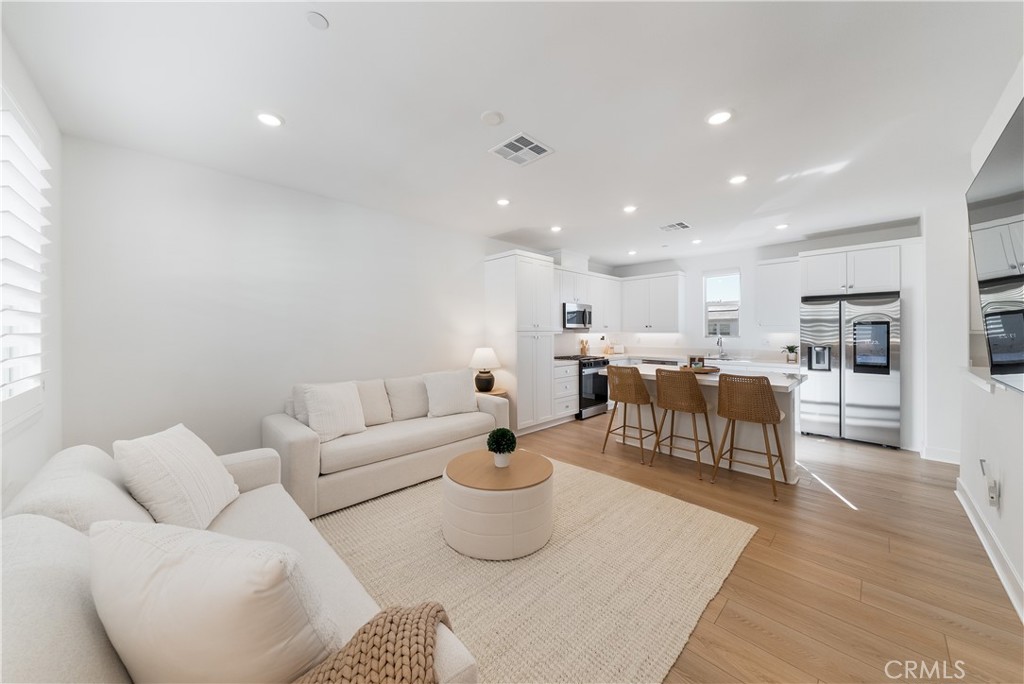 3221 Cove Street Rancho Mission Viejo, CA 92694 - Photo 7 of 25